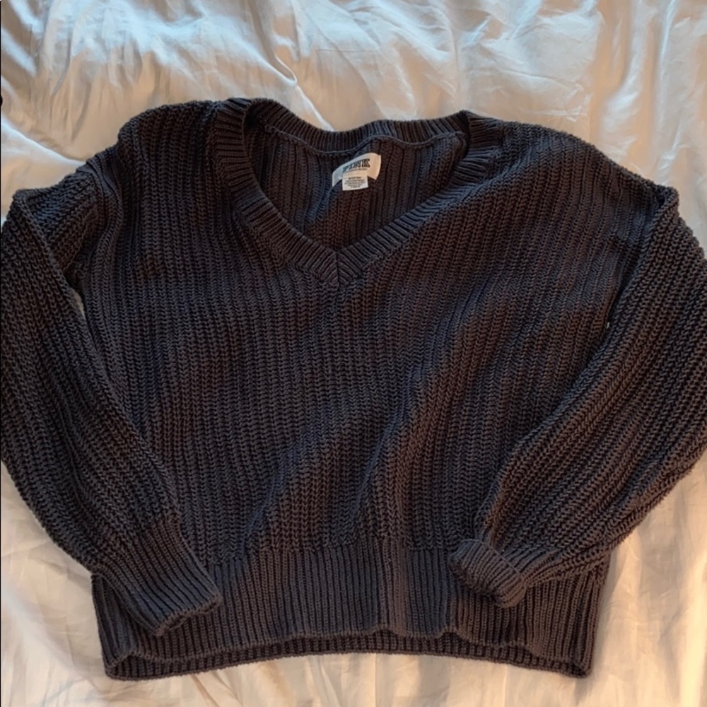 VS pink grey blue cable knit chunky sweater